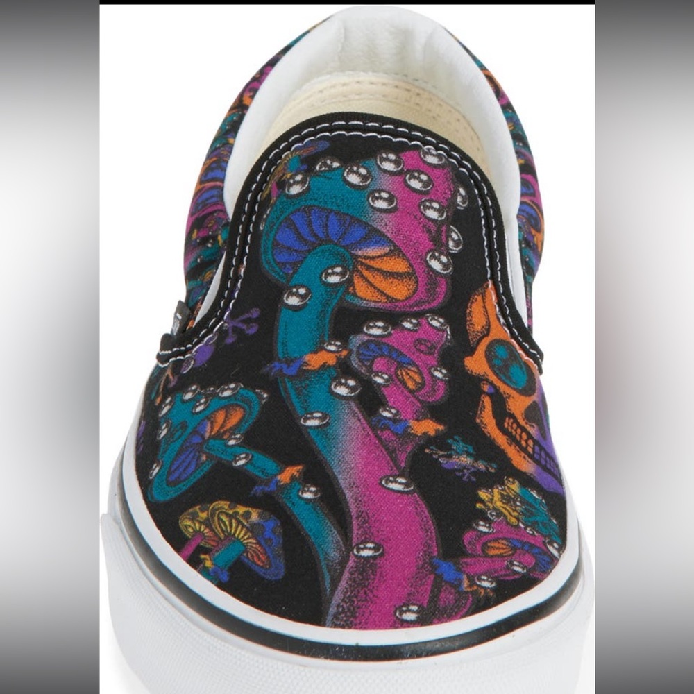 Vans Classic Slip-On Trippy Dip Shoes, Black Multi, Size 7.5 Men/9 Women, NWT - Picture 4 of 7